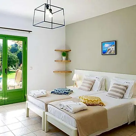 Vicky Hersonissos (Crete)
