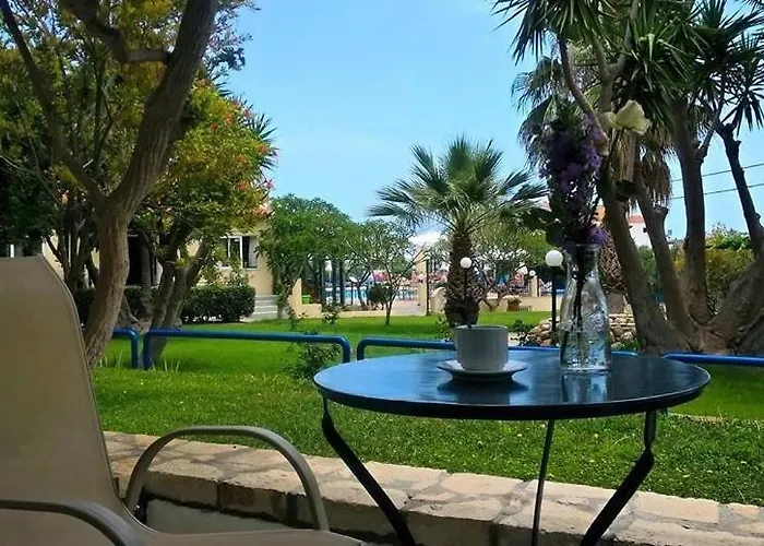 Vicky Lägenhetshotell Hersonissos (Crete)